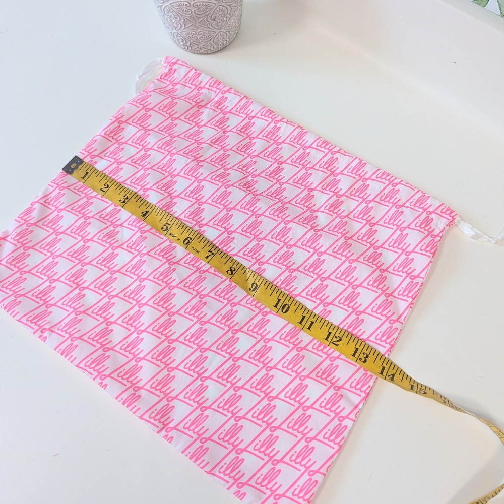 New Lilly Pulitzer Pink Script-Logo Mini Dust Bag - Picture 4 of 4